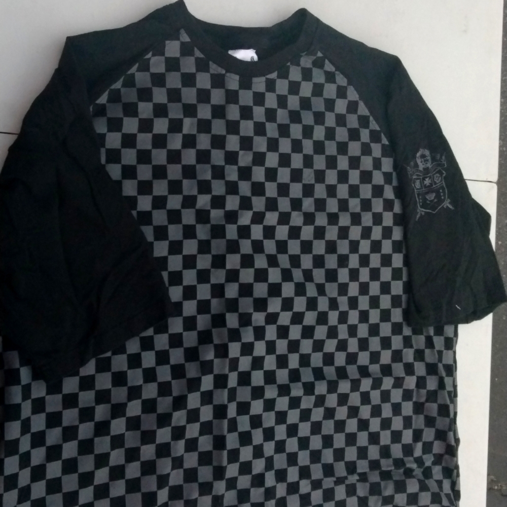 7S6.  Exclusive Game Tee (mens)